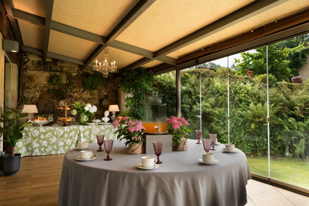 A Quinta Da Auga Hotel Spa Relais & Chateaux Villestro Exterior photo